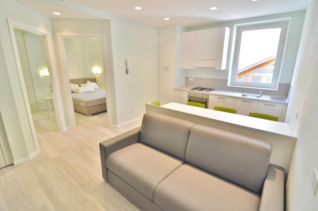 Aromi Piccolo Hotel Saló Habitación foto